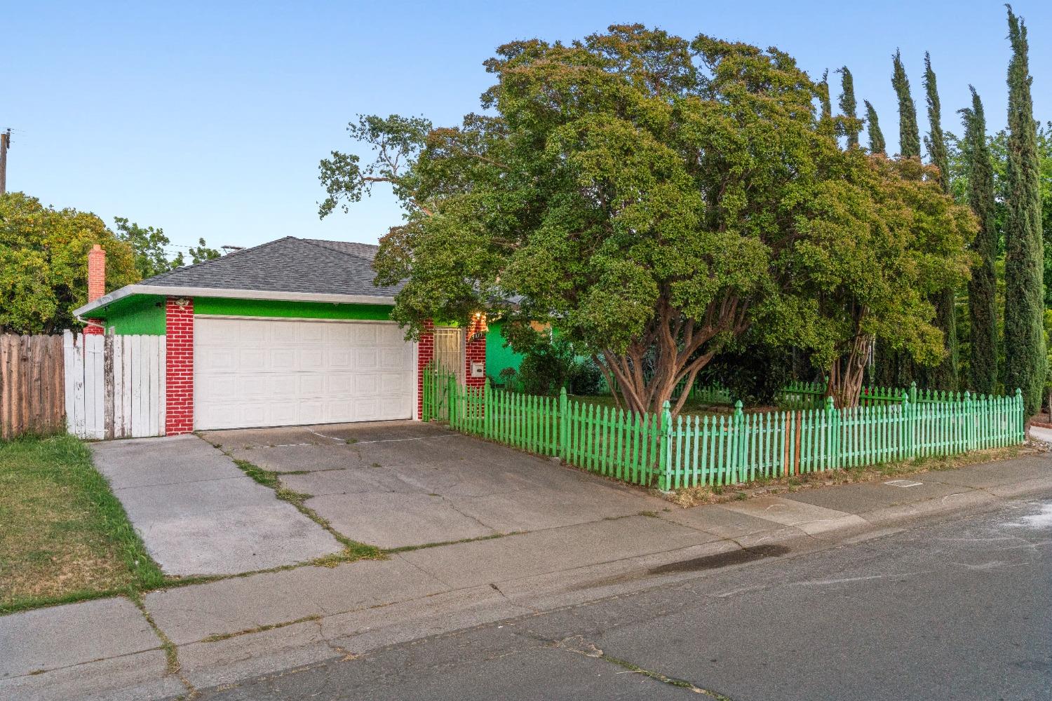 Detail Gallery Image 33 of 39 For 7477 21st St, Sacramento,  CA 95822 - 3 Beds | 2 Baths