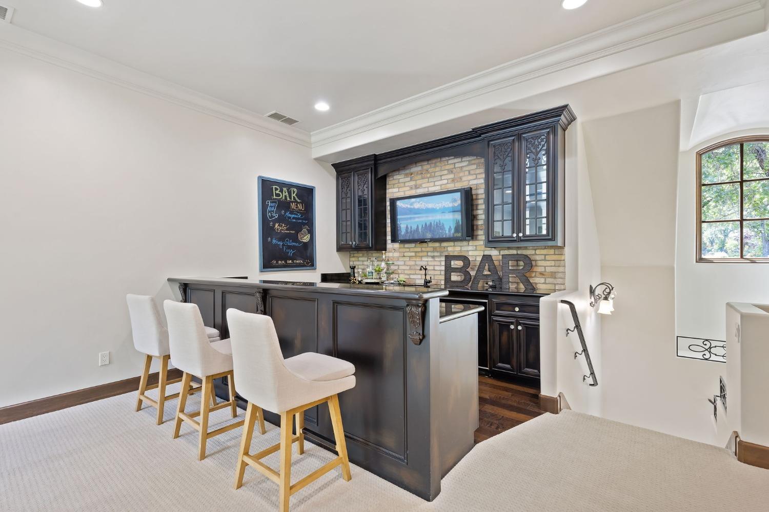 Detail Gallery Image 25 of 61 For 6120 Terracina Ct, Loomis,  CA 95650 - 7 Beds | 6/2 Baths