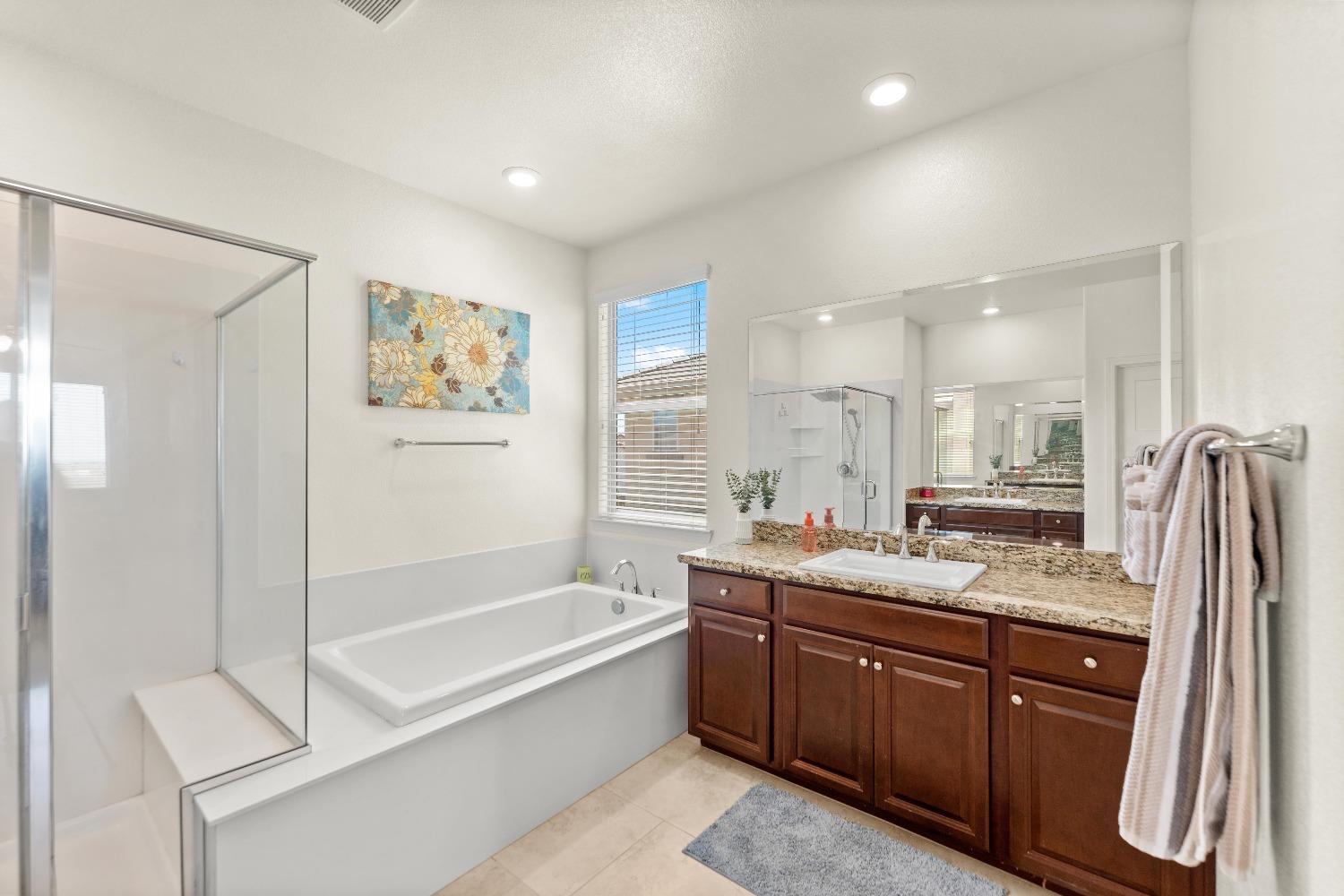 Detail Gallery Image 50 of 71 For 3706 Rockdale Dr, Rancho Cordova,  CA 95742 - 4 Beds | 3 Baths