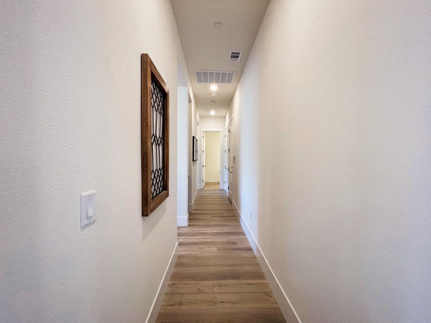 Detail Gallery Image 27 of 55 For 8642 Zinfandel Pkwy, Plymouth,  CA 95669 - 3 Beds | 3/1 Baths