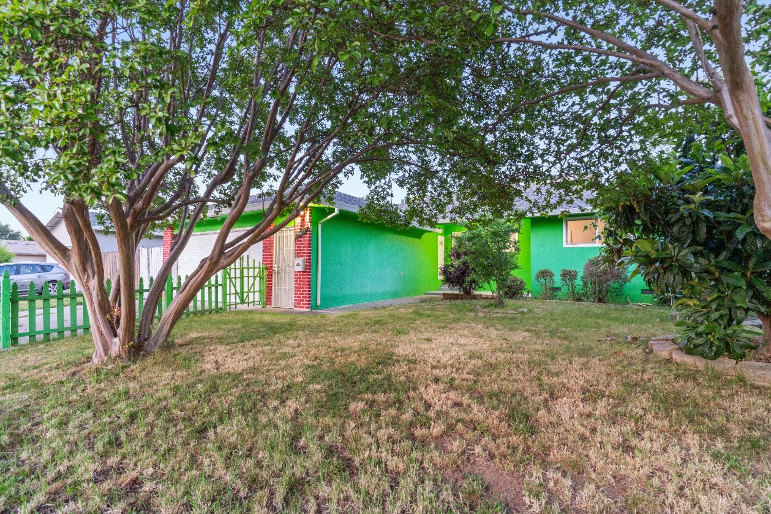 Detail Gallery Image 32 of 39 For 7477 21st St, Sacramento,  CA 95822 - 3 Beds | 2 Baths