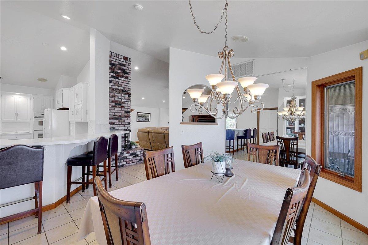 Detail Gallery Image 26 of 99 For 1721 Starr St, Yuba City,  CA 95993 - 5 Beds | 3 Baths