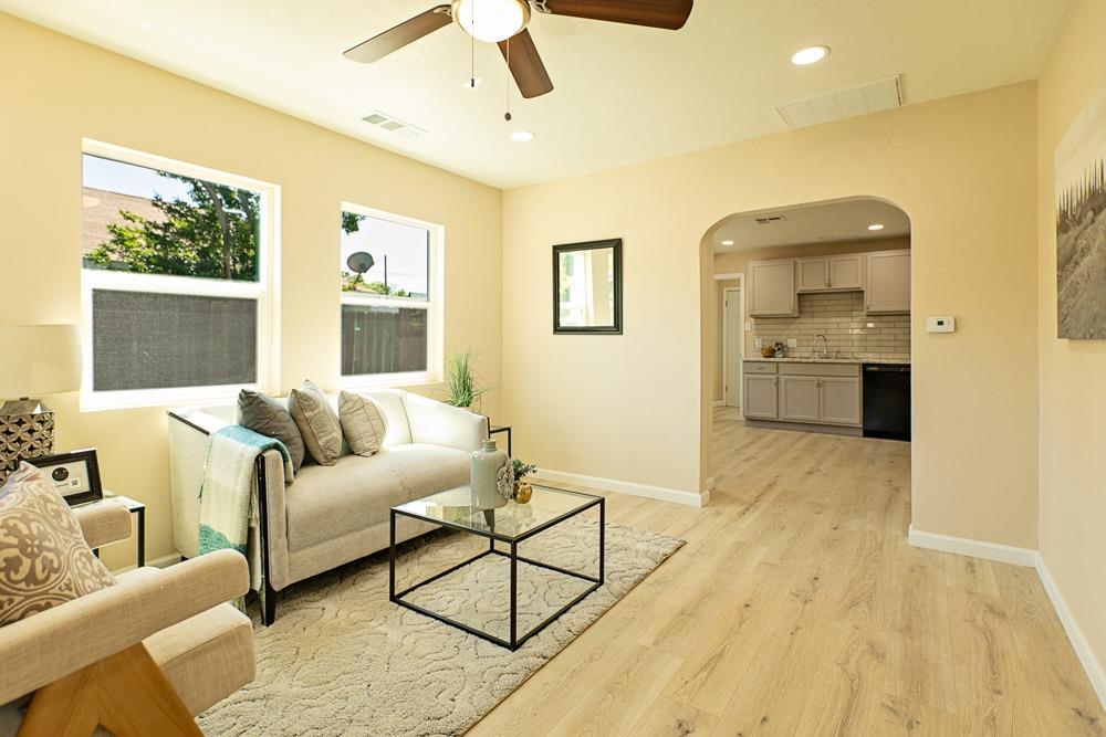 Detail Gallery Image 4 of 29 For 1428 Teresa St, Modesto,  CA 95350 - 2 Beds | 1 Baths