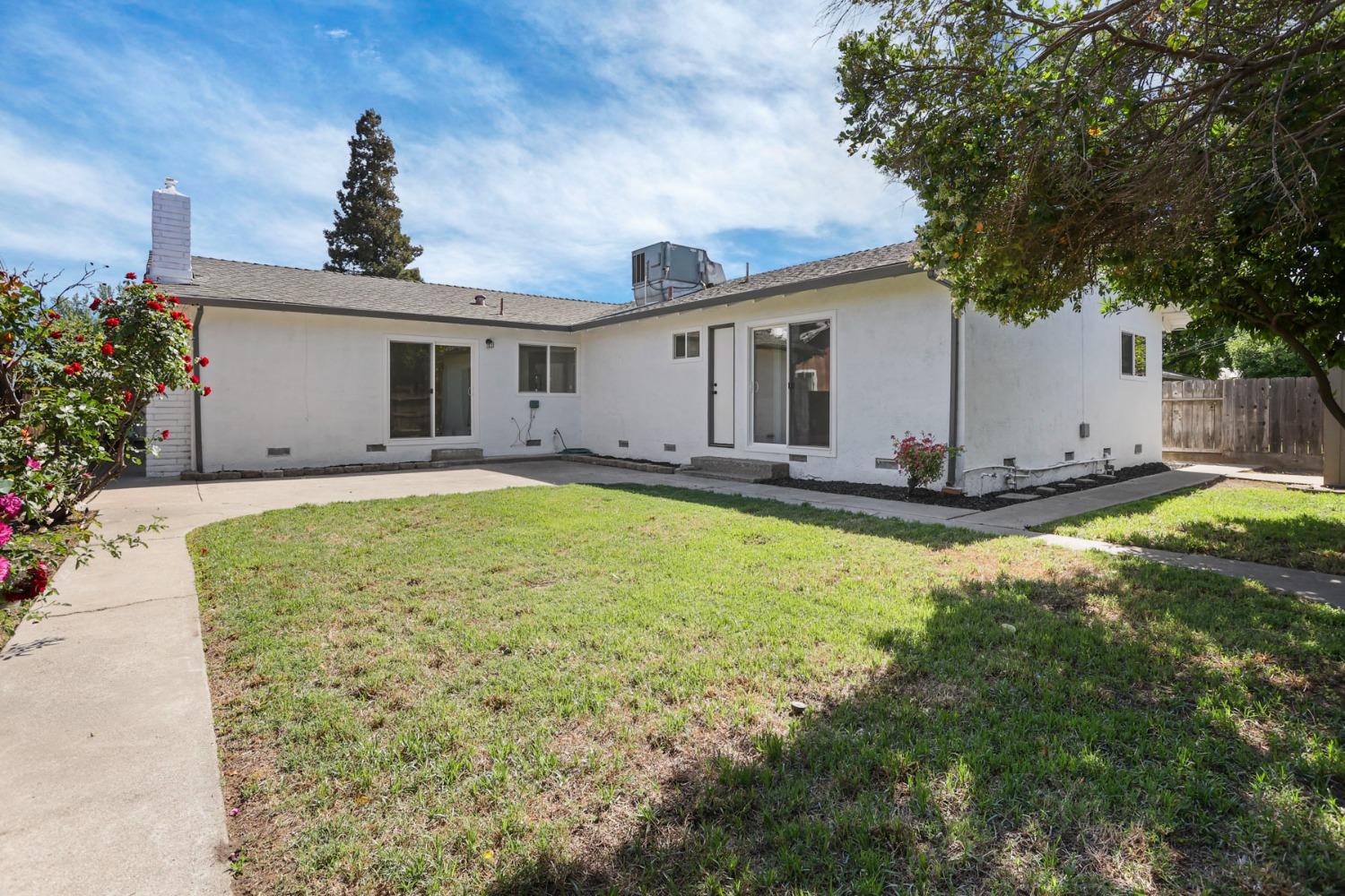 Detail Gallery Image 31 of 34 For 2715 Madrone Ave, Stockton,  CA 95207 - 3 Beds | 2 Baths