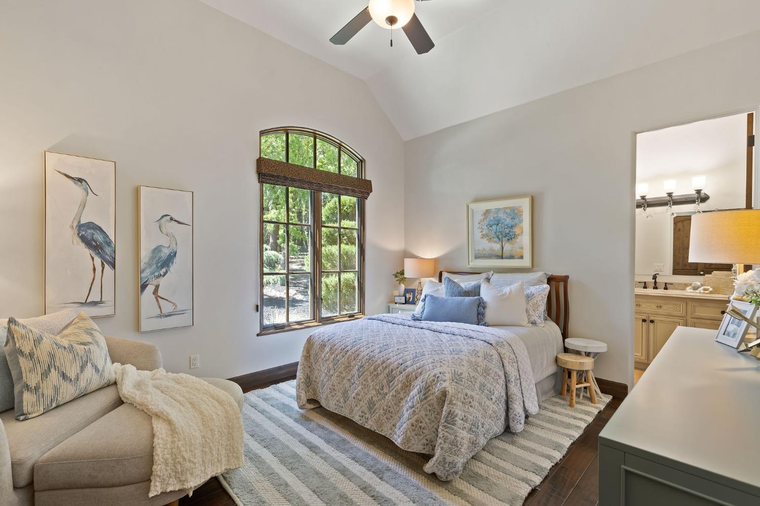 Detail Gallery Image 20 of 61 For 6120 Terracina Ct, Loomis,  CA 95650 - 7 Beds | 6/2 Baths