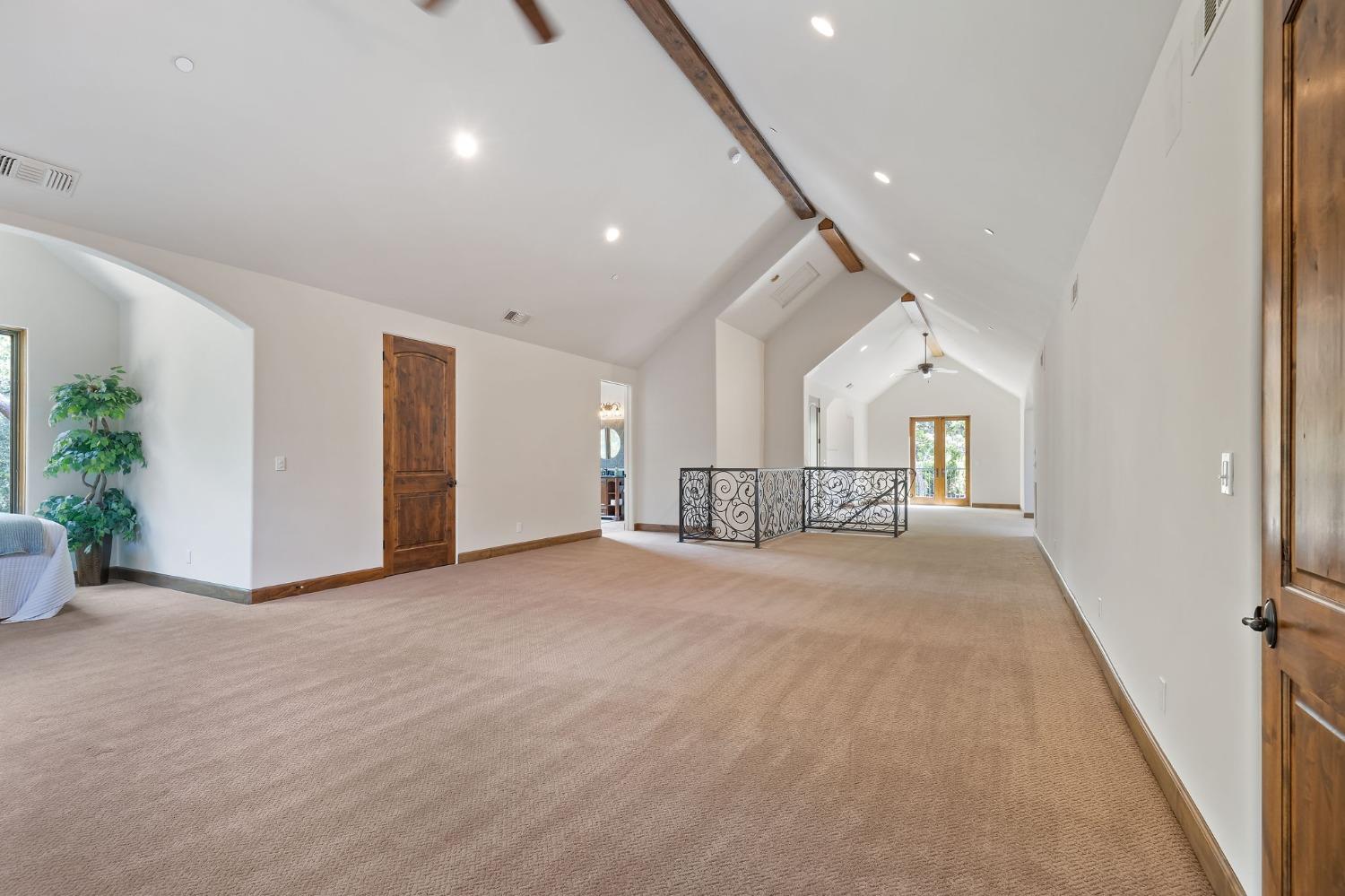 Detail Gallery Image 38 of 61 For 6120 Terracina Ct, Loomis,  CA 95650 - 7 Beds | 6/2 Baths