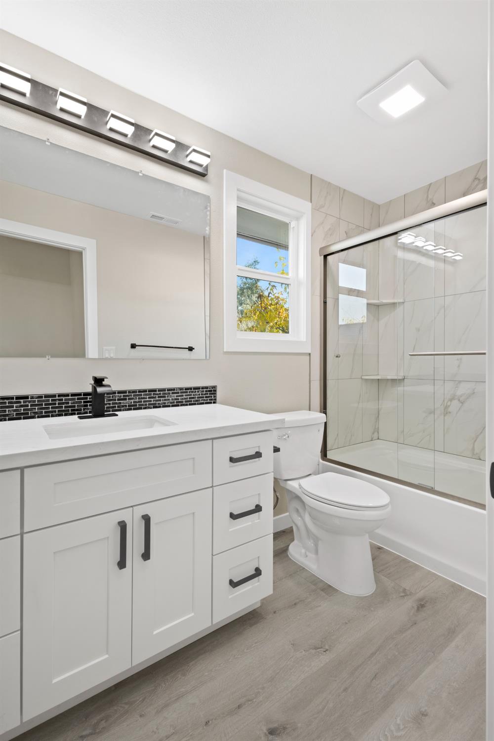 Detail Gallery Image 25 of 52 For 7612 9th St, Elverta,  CA 95626 - 4 Beds | 3 Baths