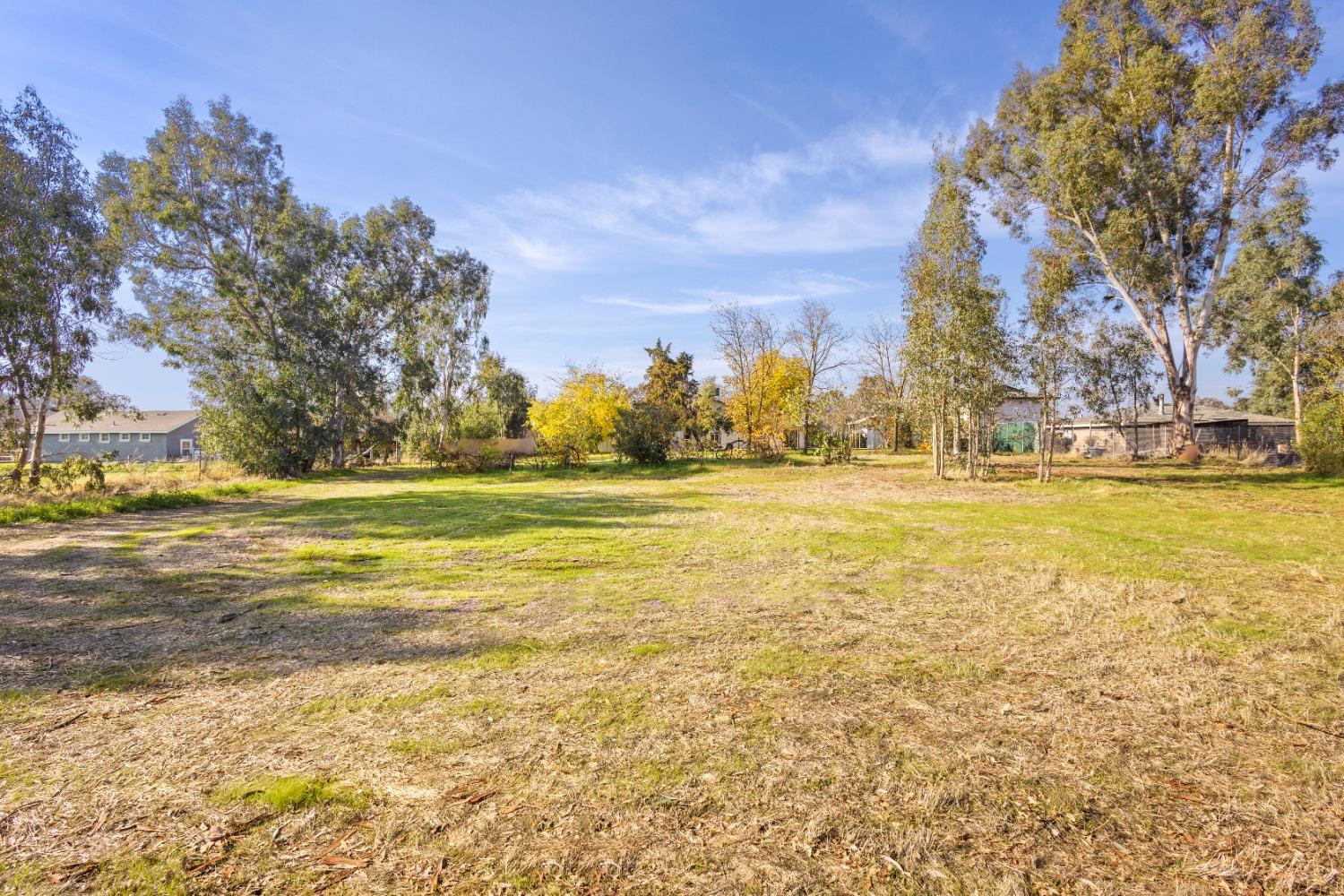 Detail Gallery Image 37 of 52 For 7612 9th St, Elverta,  CA 95626 - 4 Beds | 3 Baths
