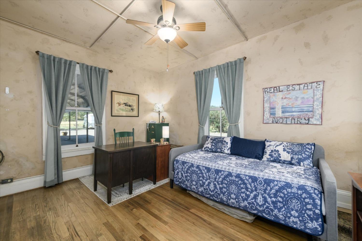 Detail Gallery Image 11 of 52 For 25107 Main St, Capay,  CA 95607 - 3 Beds | 1/1 Baths
