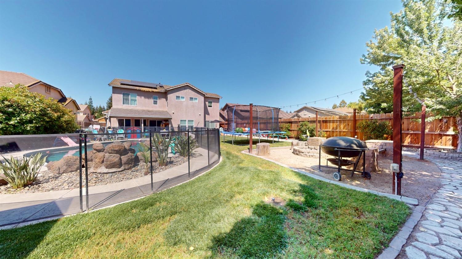 Detail Gallery Image 28 of 32 For 2900 Marazan St, Denair,  CA 95316 - 4 Beds | 3 Baths