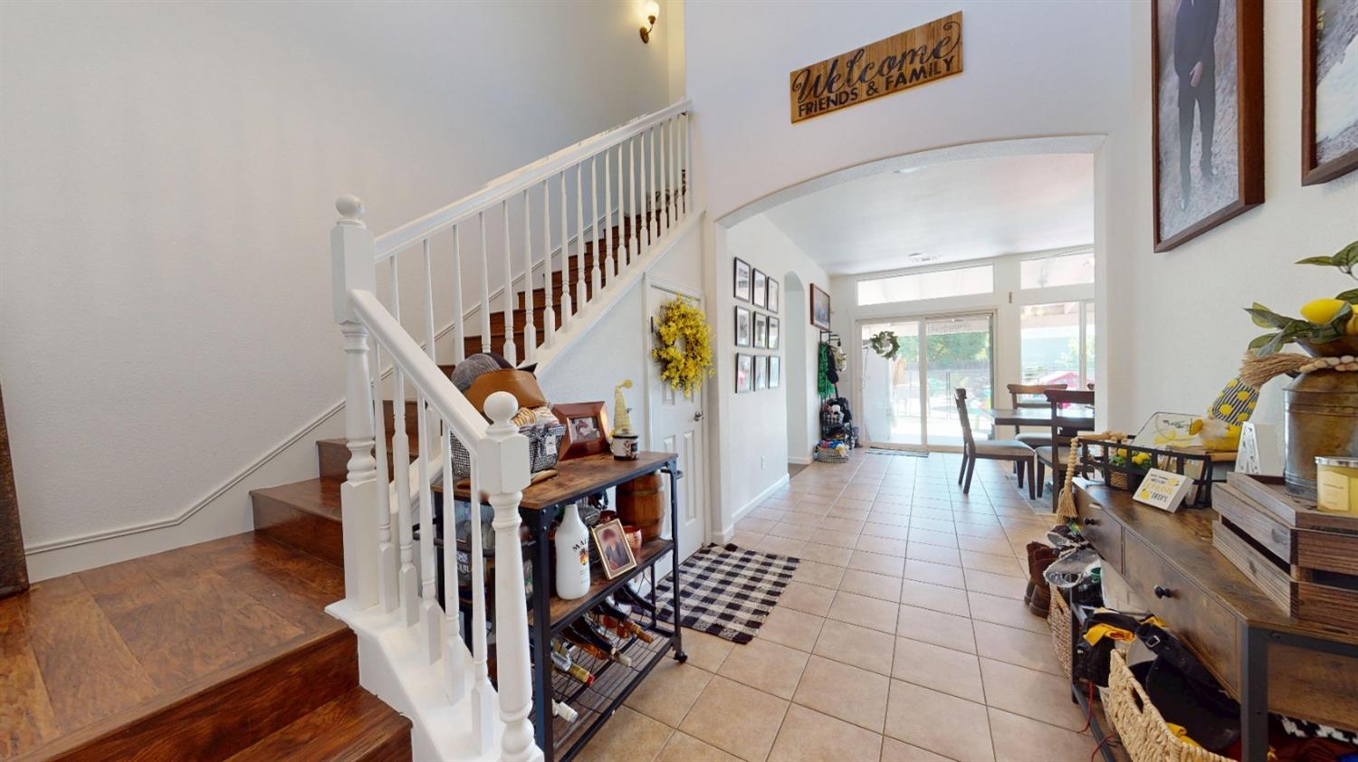 Detail Gallery Image 5 of 32 For 2900 Marazan St, Denair,  CA 95316 - 4 Beds | 3 Baths