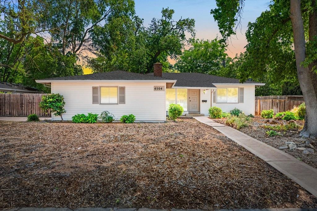 Detail Gallery Image 1 of 39 For 4504 Mcdonald Dr, Sacramento,  CA 95821 - 3 Beds | 2 Baths
