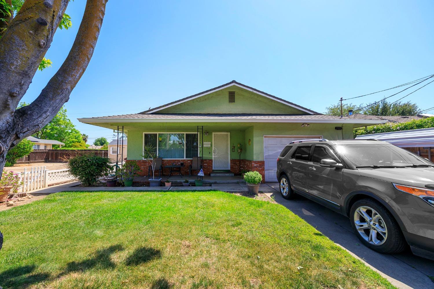 N Lincoln Avenue, Manteca, California image 21