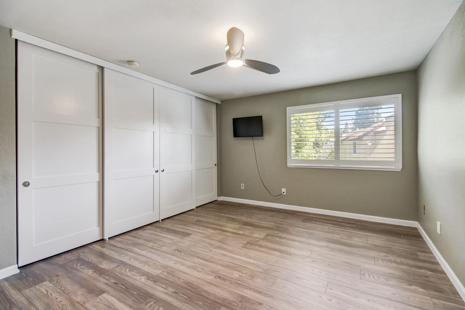 Photo #16: 225058473 Listing: Photo #16