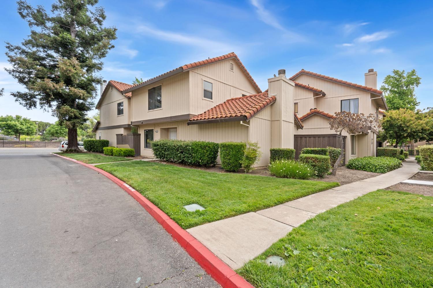 Detail Gallery Image 23 of 25 For 6872 Calvine Rd, Sacramento,  CA 95823 - 3 Beds | 2/1 Baths