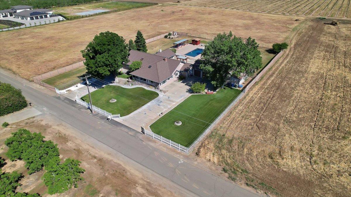 Detail Gallery Image 89 of 99 For 1721 Starr St, Yuba City,  CA 95993 - 5 Beds | 3 Baths
