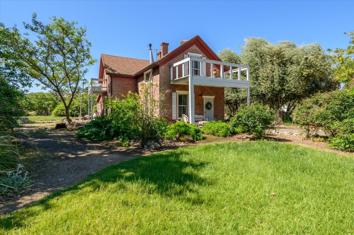 Detail Gallery Image 1 of 52 For 25107 Main St, Capay,  CA 95607 - 3 Beds | 1/1 Baths