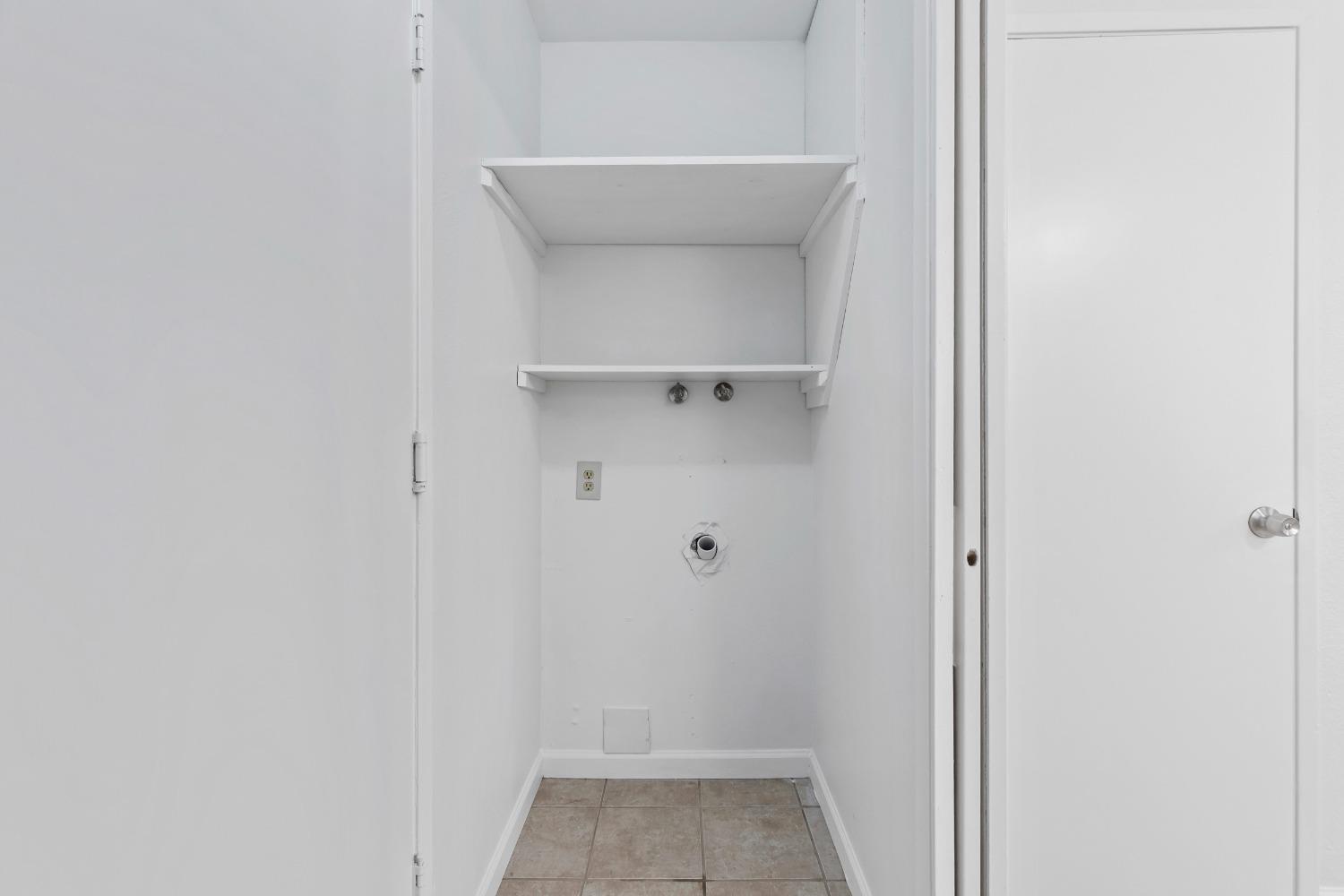 Detail Gallery Image 15 of 42 For 766 Meadowlark Ave, Los Banos,  CA 93635 - 3 Beds | 2 Baths