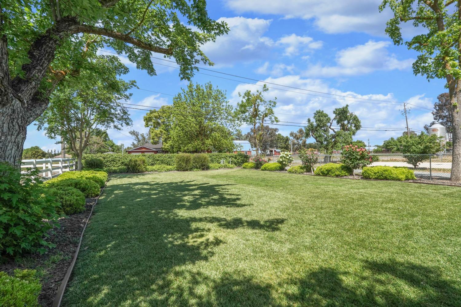 Detail Gallery Image 11 of 79 For 9854 New Hope Rd, Galt,  CA 95632 - 4 Beds | 2 Baths
