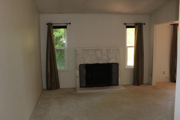 Detail Gallery Image 9 of 38 For 7208 Parkvale Way, Citrus Heights,  CA 95621 - 4 Beds | 2 Baths