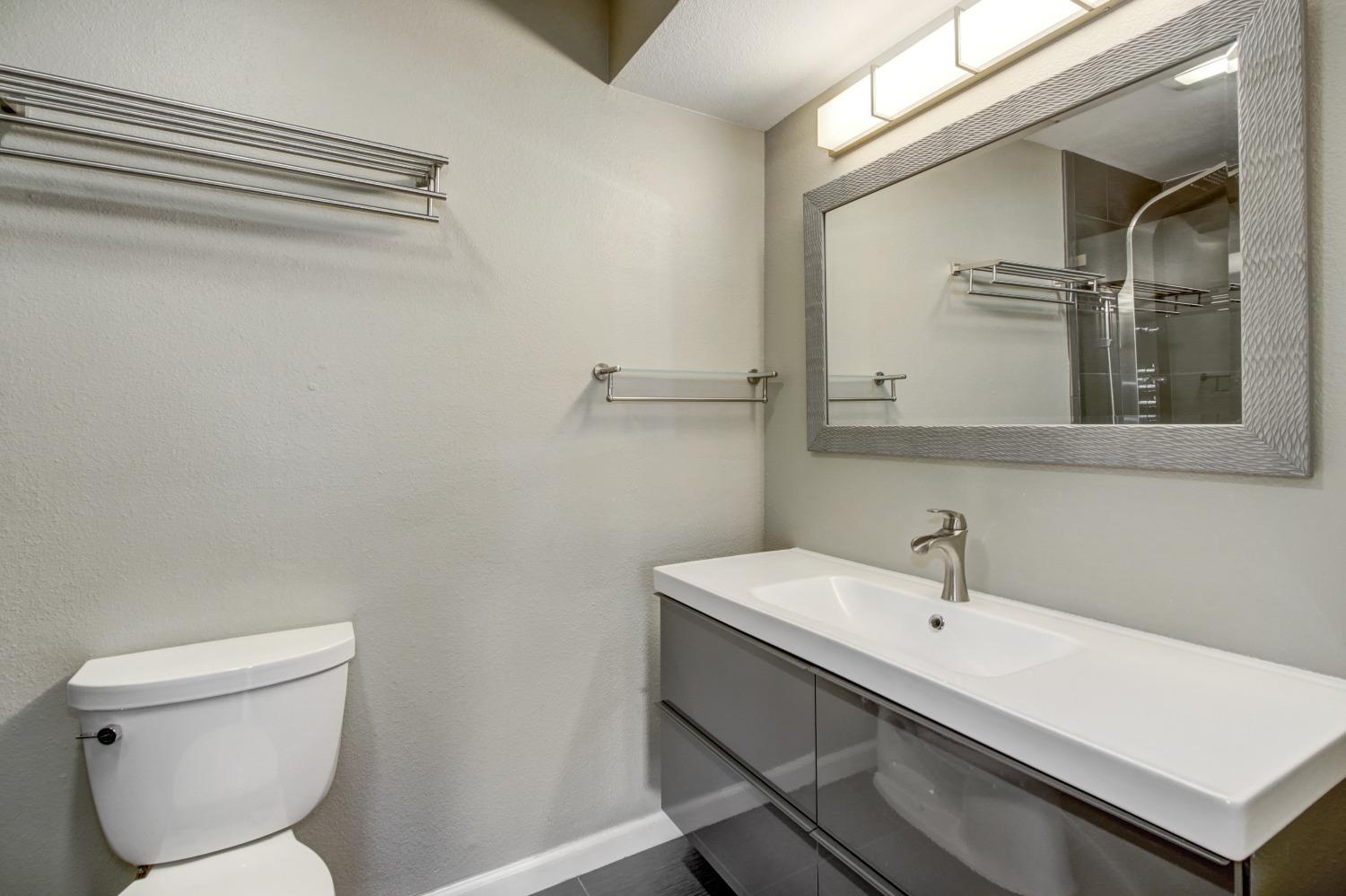 Photo #22: 225058473 Listing: Photo #22