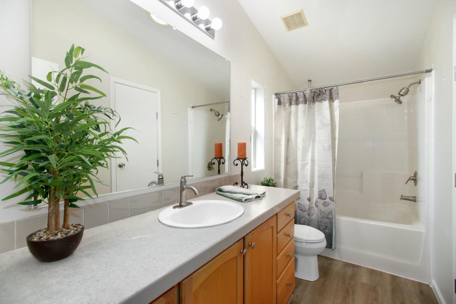 Detail Gallery Image 12 of 18 For 190 Saxton Cir 190, Citrus Heights,  CA 95621 - 2 Beds | 2 Baths