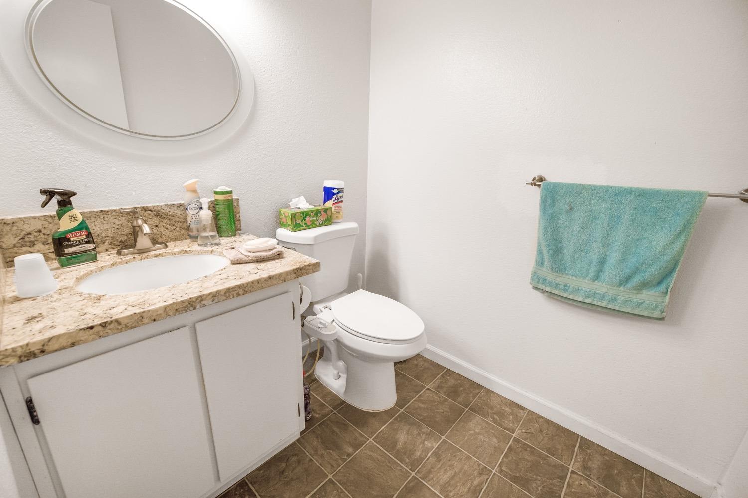 Photo #5: 225059014 Listing: Photo #5
