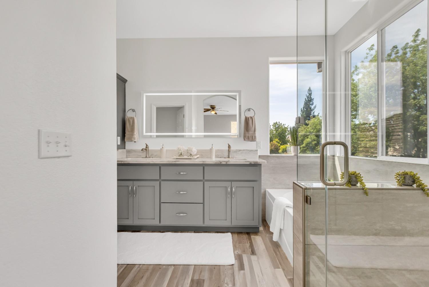 Detail Gallery Image 47 of 68 For 5409 Friesian Way, Elk Grove,  CA 95757 - 4 Beds | 2/1 Baths