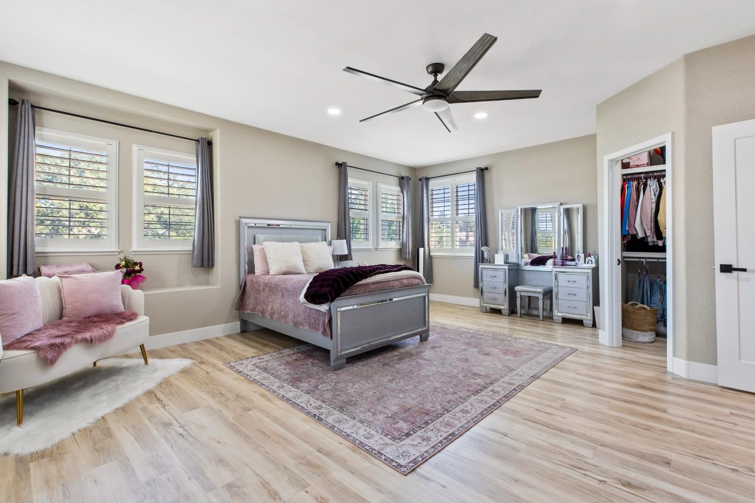 Detail Gallery Image 24 of 35 For 4201 Ballard Cir, Modesto,  CA 95356 - 5 Beds | 3 Baths