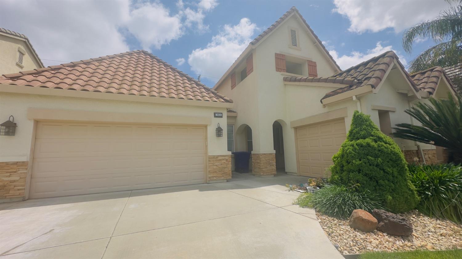 Detail Gallery Image 1 of 23 For 3024 Dovehouse Ct, Modesto,  CA 95355 - 4 Beds | 2 Baths