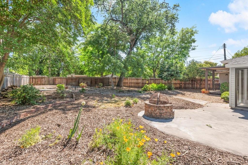 Detail Gallery Image 35 of 39 For 4504 Mcdonald Dr, Sacramento,  CA 95821 - 3 Beds | 2 Baths