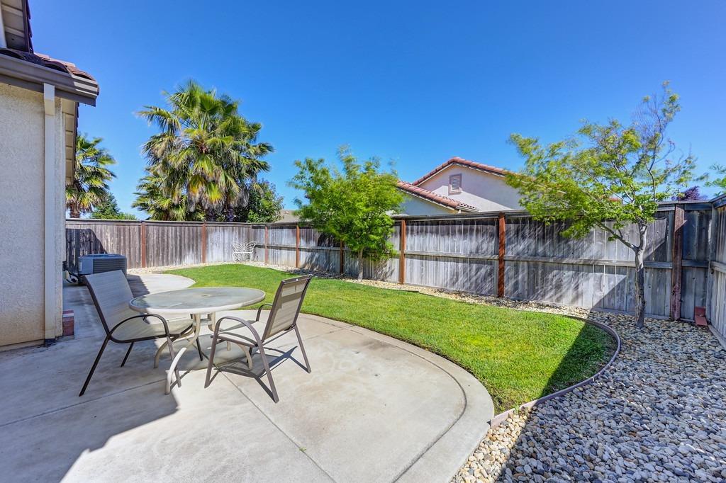 Detail Gallery Image 25 of 30 For 4869 Tusk Way, Elk Grove,  CA 95757 - 3 Beds | 2 Baths