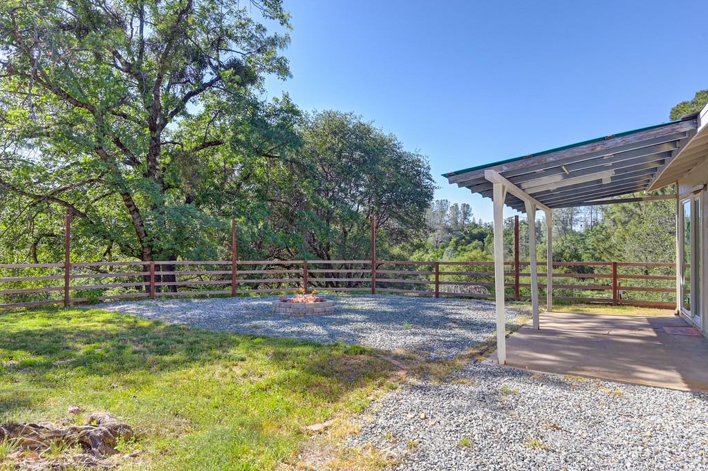Detail Gallery Image 47 of 70 For 4292 Canyon Valley Rd, Diamond Springs,  CA 95619 - 3 Beds | 1 Baths