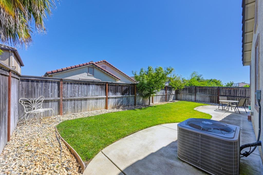 Detail Gallery Image 27 of 30 For 4869 Tusk Way, Elk Grove,  CA 95757 - 3 Beds | 2 Baths