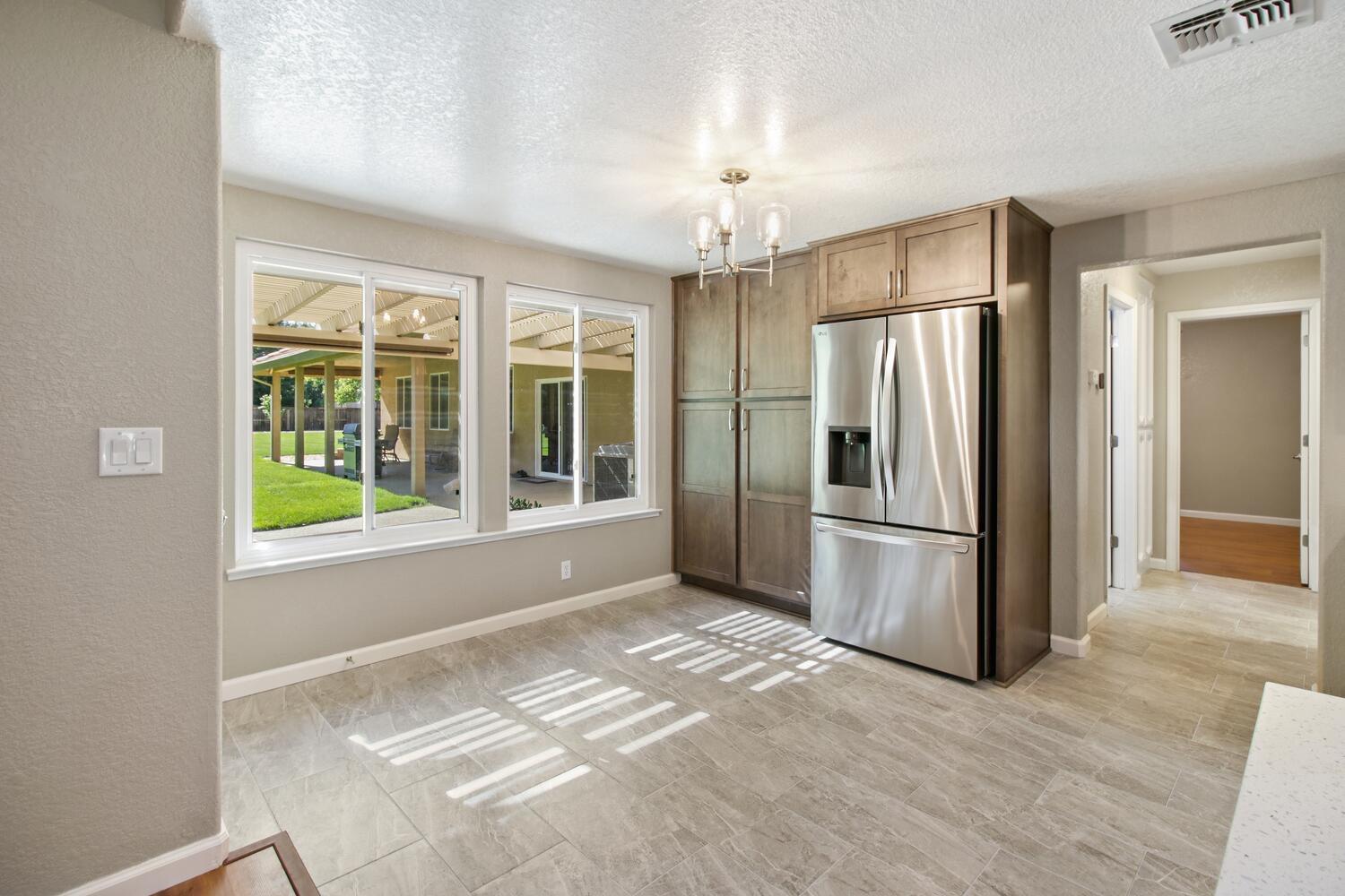 Detail Gallery Image 25 of 76 For 8348 Polo Crosse Ave, Sacramento,  CA 95829 - 5 Beds | 4 Baths