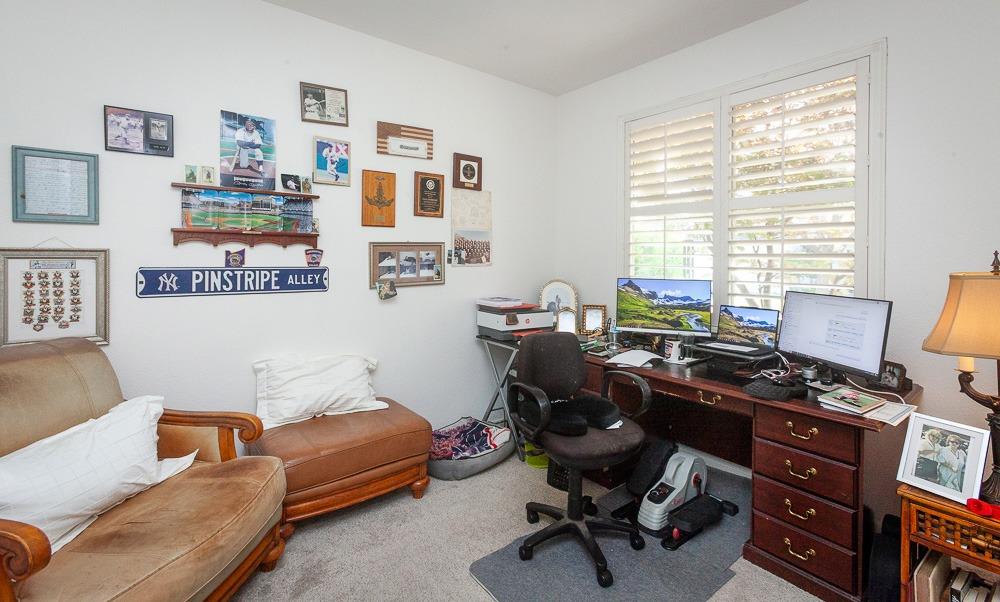 Detail Gallery Image 33 of 44 For 3070 Carousel Cir, Stockton,  CA 95219 - 3 Beds | 2 Baths