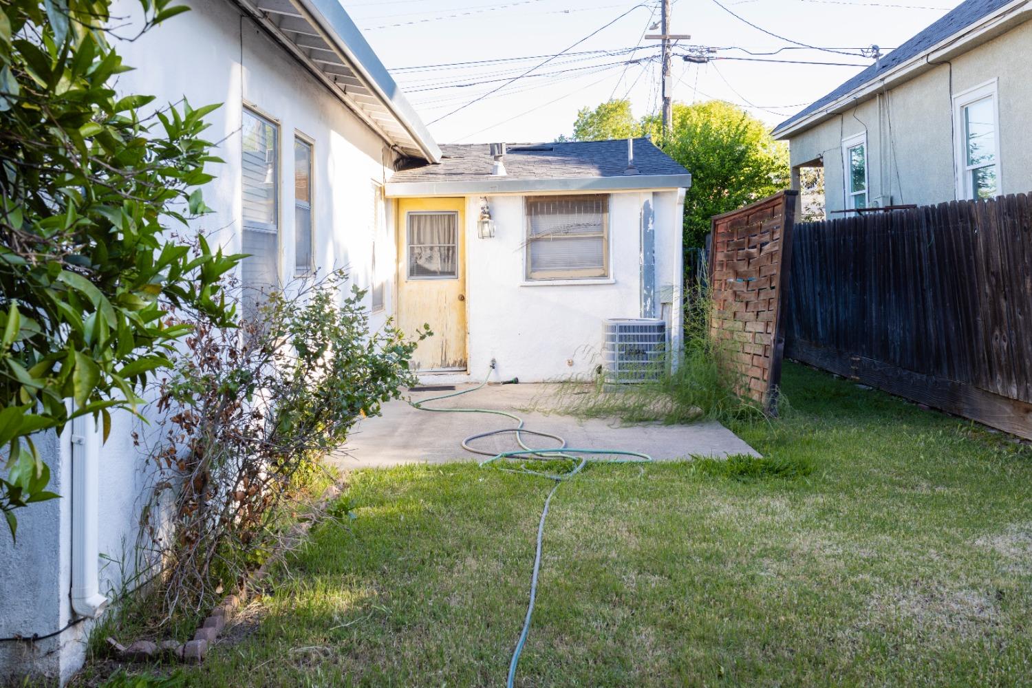 Detail Gallery Image 24 of 24 For 308 Blain Ave, Stockton,  CA 95204 - 3 Beds | 1 Baths