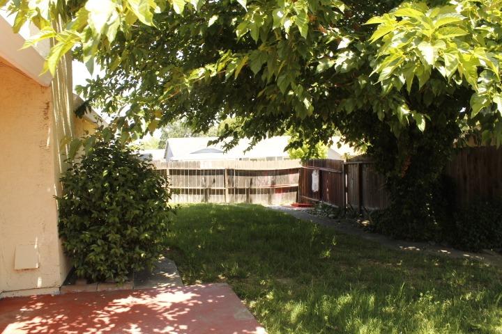 Detail Gallery Image 38 of 38 For 7208 Parkvale Way, Citrus Heights,  CA 95621 - 4 Beds | 2 Baths