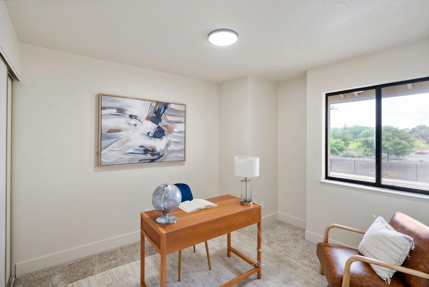Detail Gallery Image 18 of 24 For 6870 Calvine Rd, Sacramento,  CA 95823 - 3 Beds | 2/1 Baths