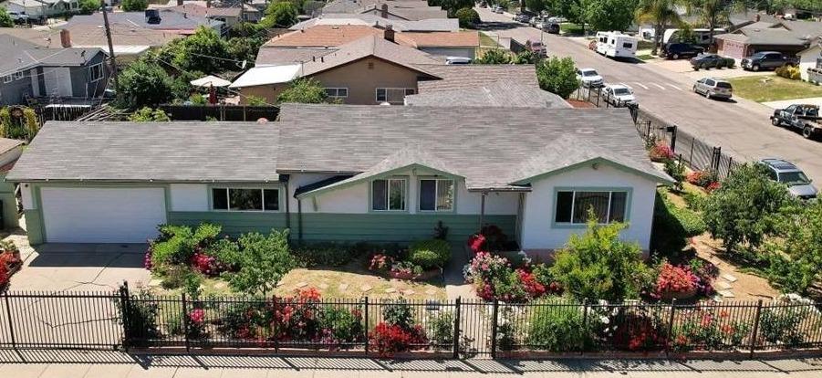 Detail Gallery Image 1 of 47 For 7612 Beth, Sacramento,  CA 95832 - 3 Beds | 2 Baths
