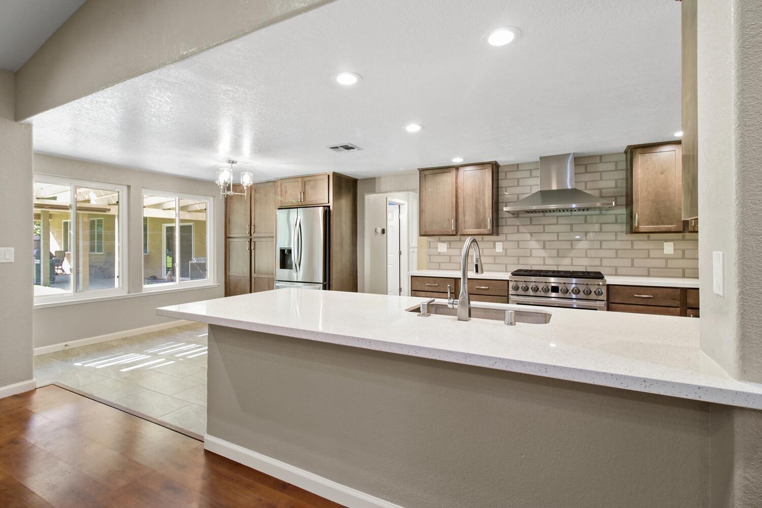 Detail Gallery Image 16 of 76 For 8348 Polo Crosse Ave, Sacramento,  CA 95829 - 5 Beds | 4 Baths