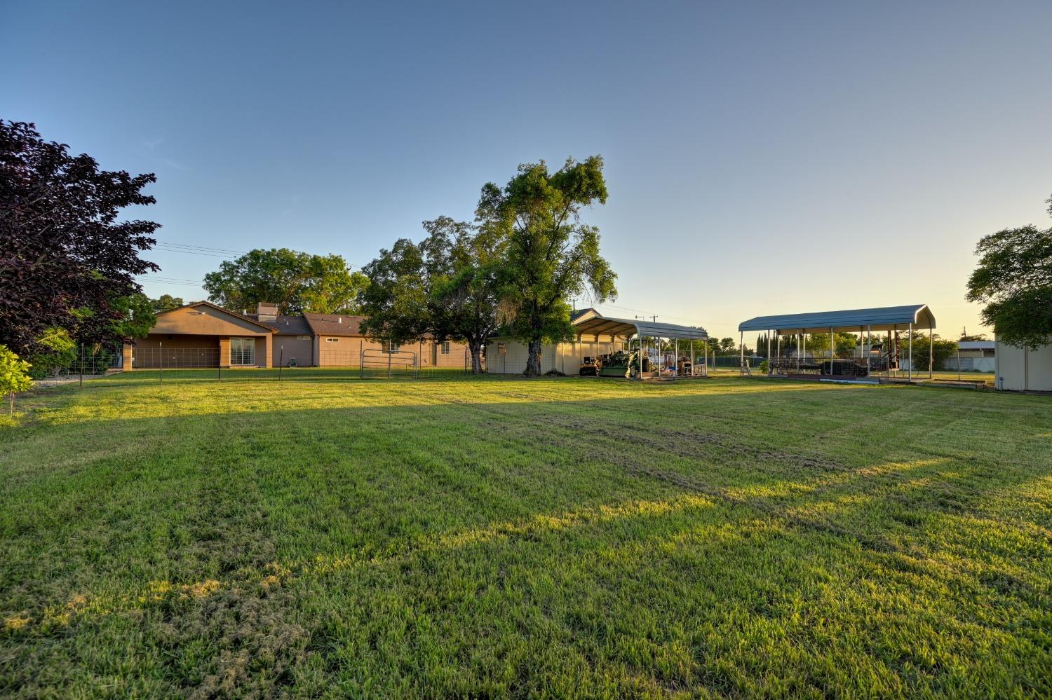 Detail Gallery Image 22 of 39 For 1429 Ascot Ave, Rio Linda,  CA 95673 - 3 Beds | 2 Baths