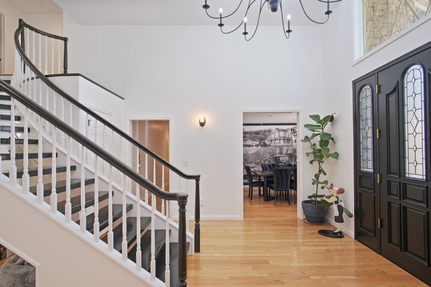 Detail Gallery Image 9 of 60 For 15612 Morrison Rd, Oakdale,  CA 95361 - 4 Beds | 3/2 Baths