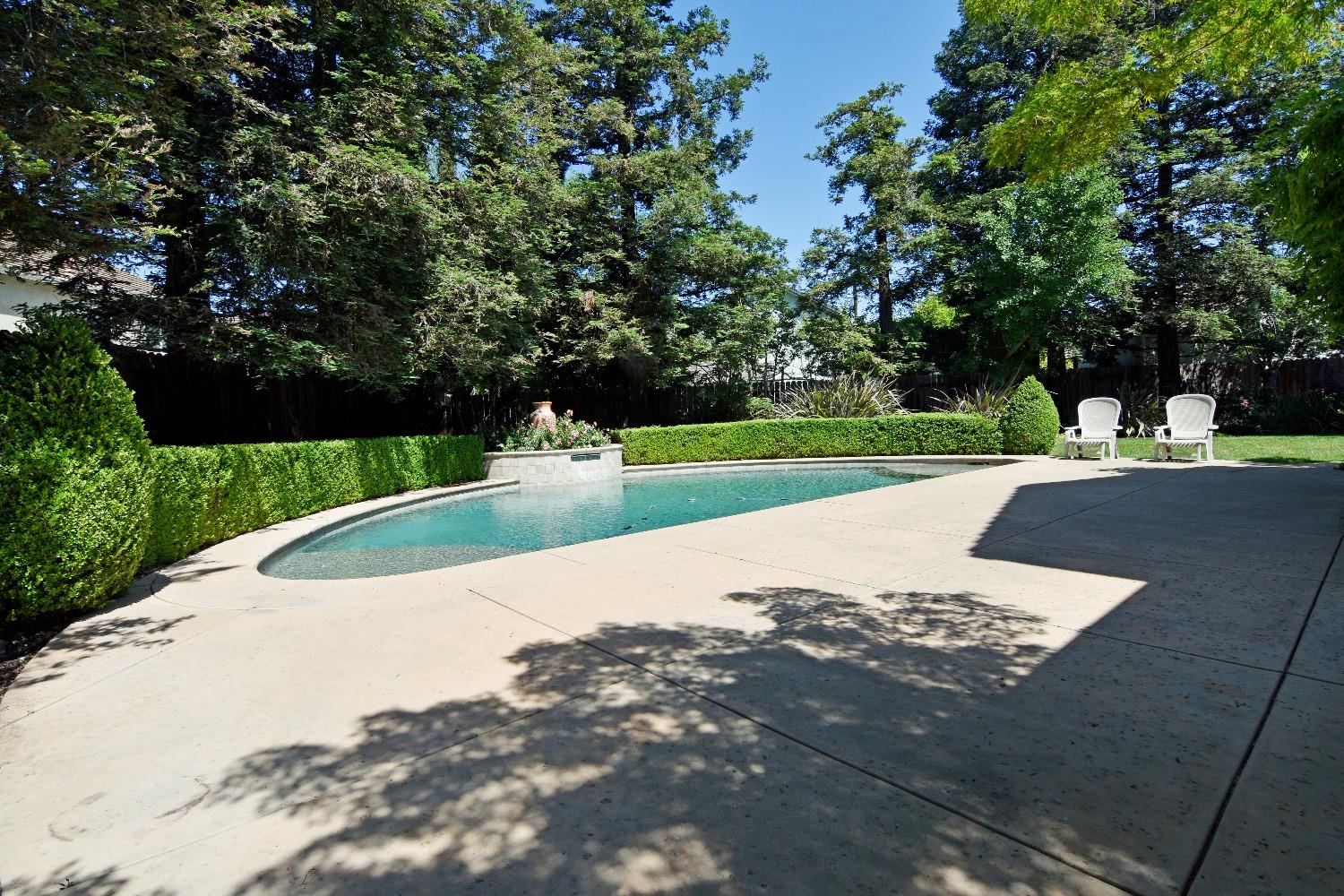 Detail Gallery Image 26 of 46 For 1070 Button Ct, Turlock,  CA 95382 - 5 Beds | 3 Baths