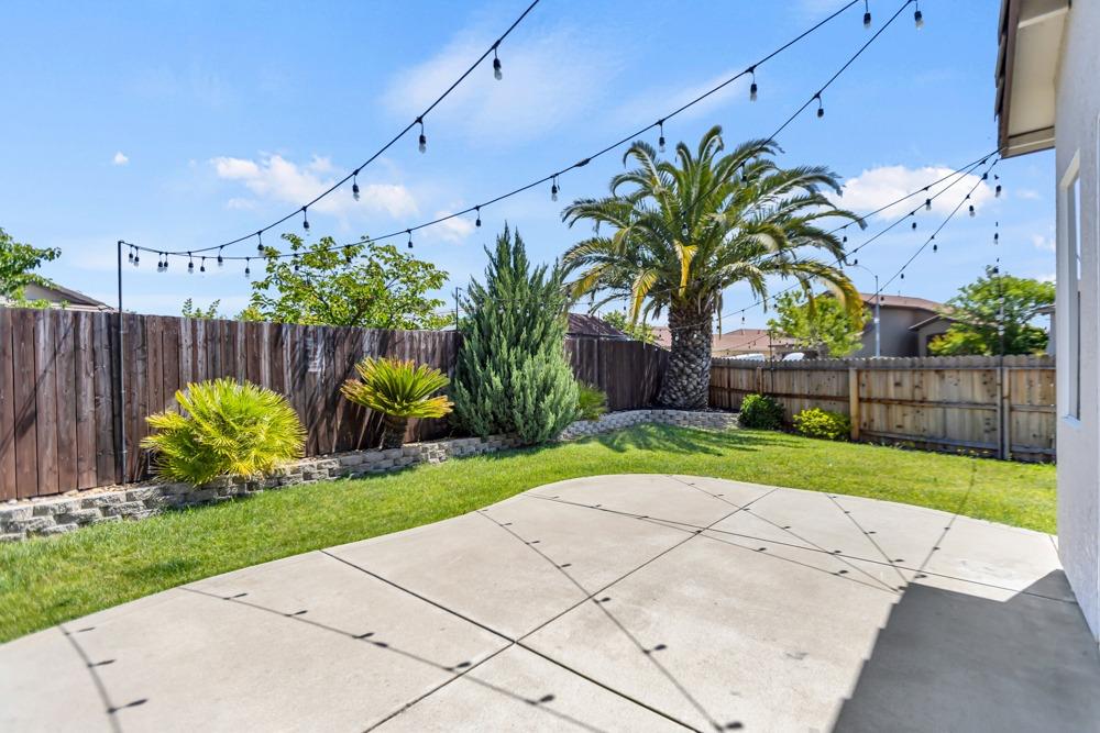 Detail Gallery Image 25 of 35 For 3573 Bardolino Way, Rancho Cordova,  CA 95670 - 4 Beds | 2 Baths