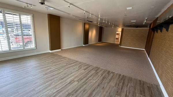 Detail Gallery Image 6 of 10 For 432 Vernon St, Roseville,  CA 95678 - – Beds | – Baths