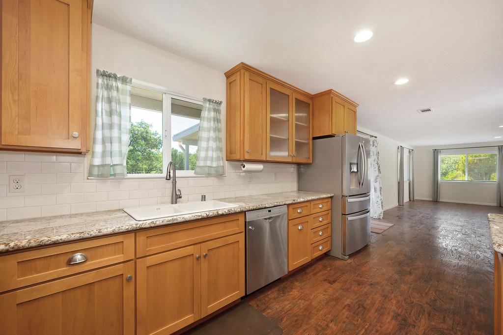 Detail Gallery Image 37 of 74 For 5400 Genney Ln, El Dorado,  CA 95623 - 3 Beds | 2 Baths