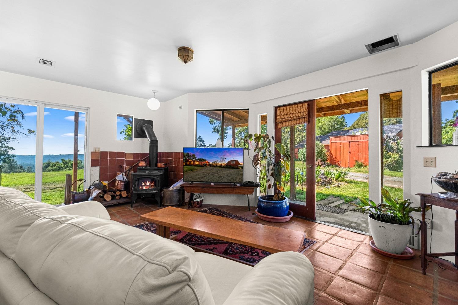 Detail Gallery Image 60 of 94 For 2575 Sand Ridge Rd, Placerville,  CA 95667 - 3 Beds | 2 Baths