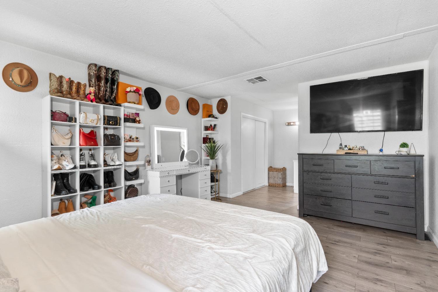 Detail Gallery Image 18 of 31 For 19690 N Hwy 99 27, Acampo,  CA 95220 - 3 Beds | 2 Baths