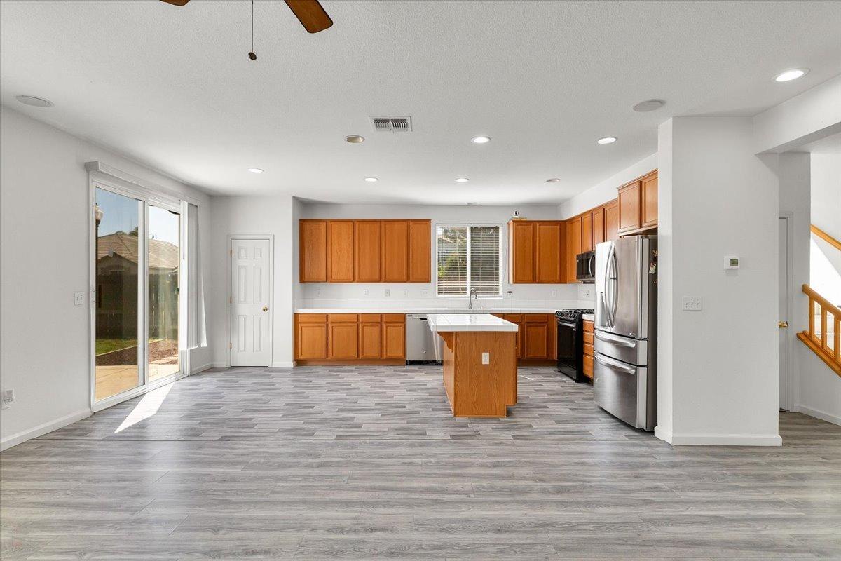 Detail Gallery Image 17 of 53 For 1454 Longhorn Dr, Patterson,  CA 95363 - 5 Beds | 3 Baths